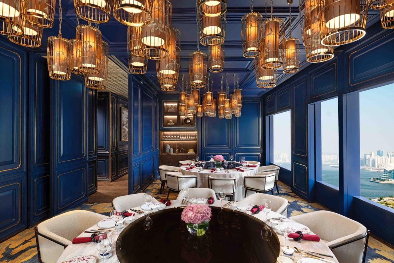 Mandarin Oriental, Hotel